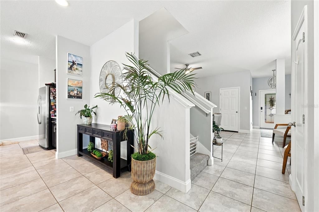 For Rent: $3,600 (5 beds, 3 baths, 3208 Square Feet)
