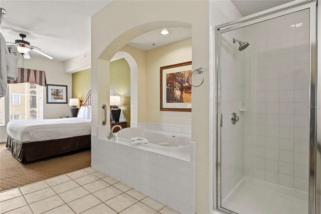For Sale: $150,000 (3 beds, 2 baths, 1231 Square Feet)