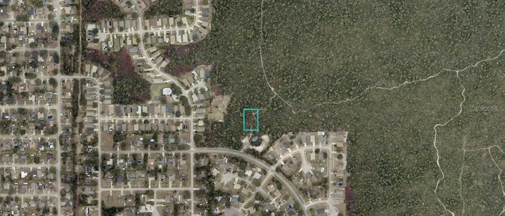 На продажу: $16,000 (0.06 acres)
