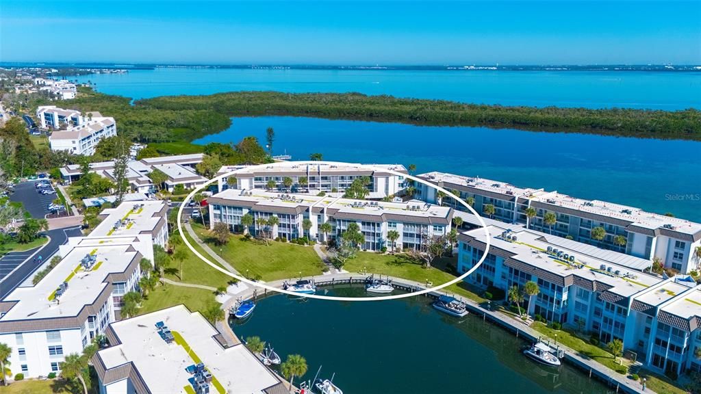 En Venta: $389,500 (2 camas, 2 baños, 1376 Pies cuadrados)