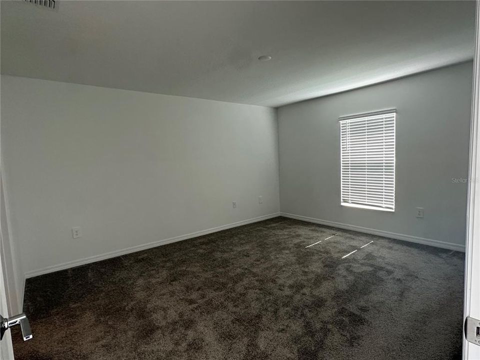 For Rent: $1,950 (3 beds, 2 baths, 1562 Square Feet)