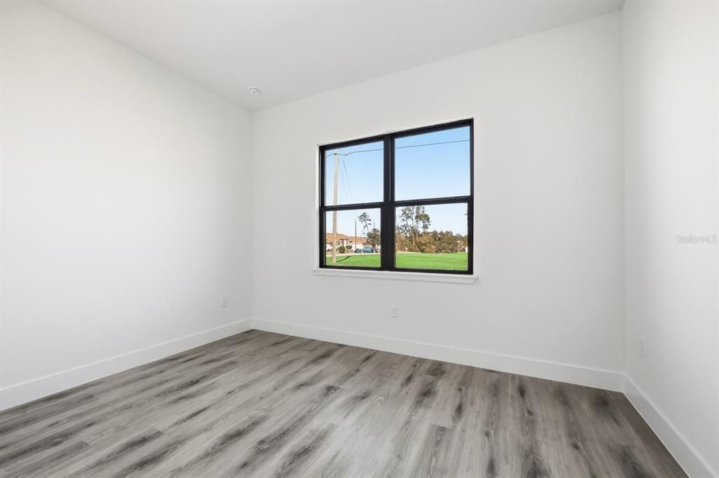 For Sale: $399,900 (4 beds, 3 baths, 2222 Square Feet)