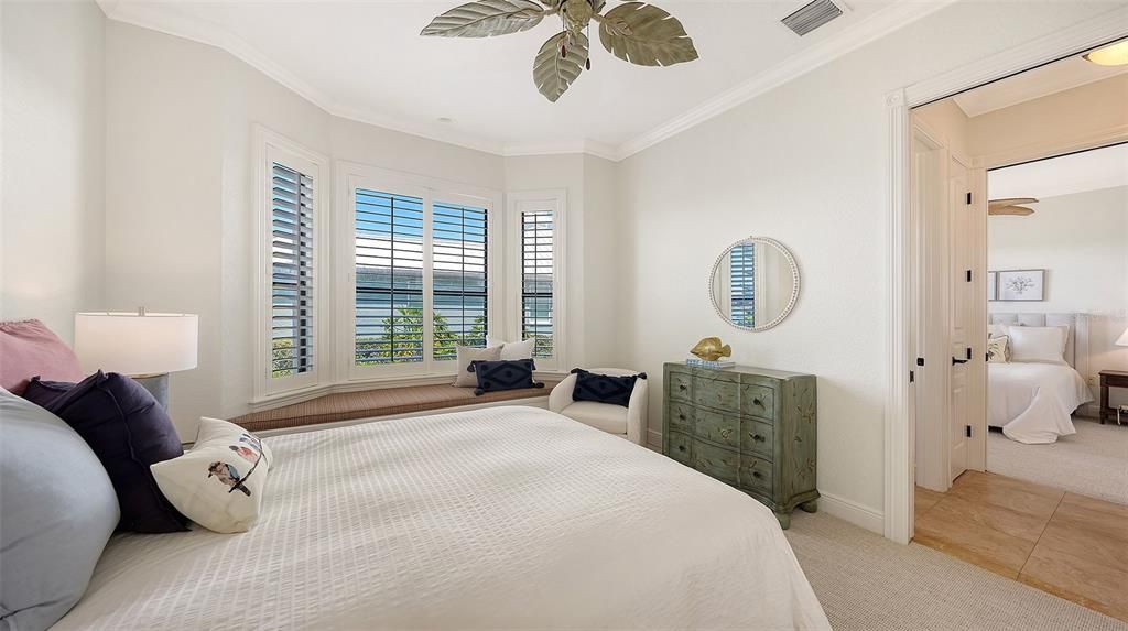 For Sale: $4,590,000 (5 beds, 5 baths, 5279 Square Feet)