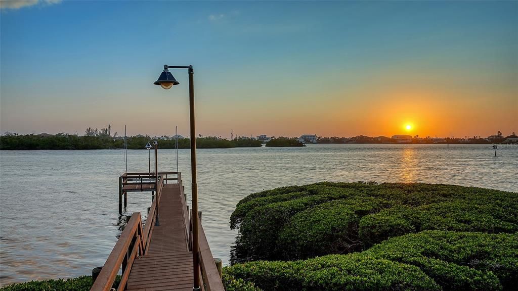 For Sale: $4,590,000 (5 beds, 5 baths, 5279 Square Feet)