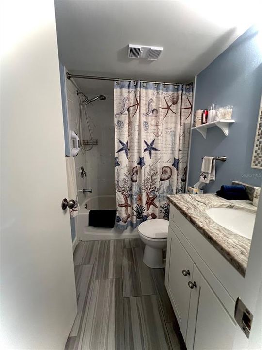 В аренду: $3,800 (2 спален, 2 ванн, 1145 Квадратных фут)