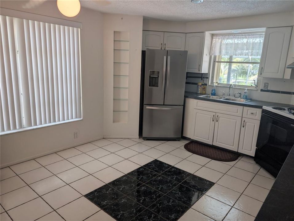 En Venta: $339,900 (3 camas, 2 baños, 1431 Pies cuadrados)