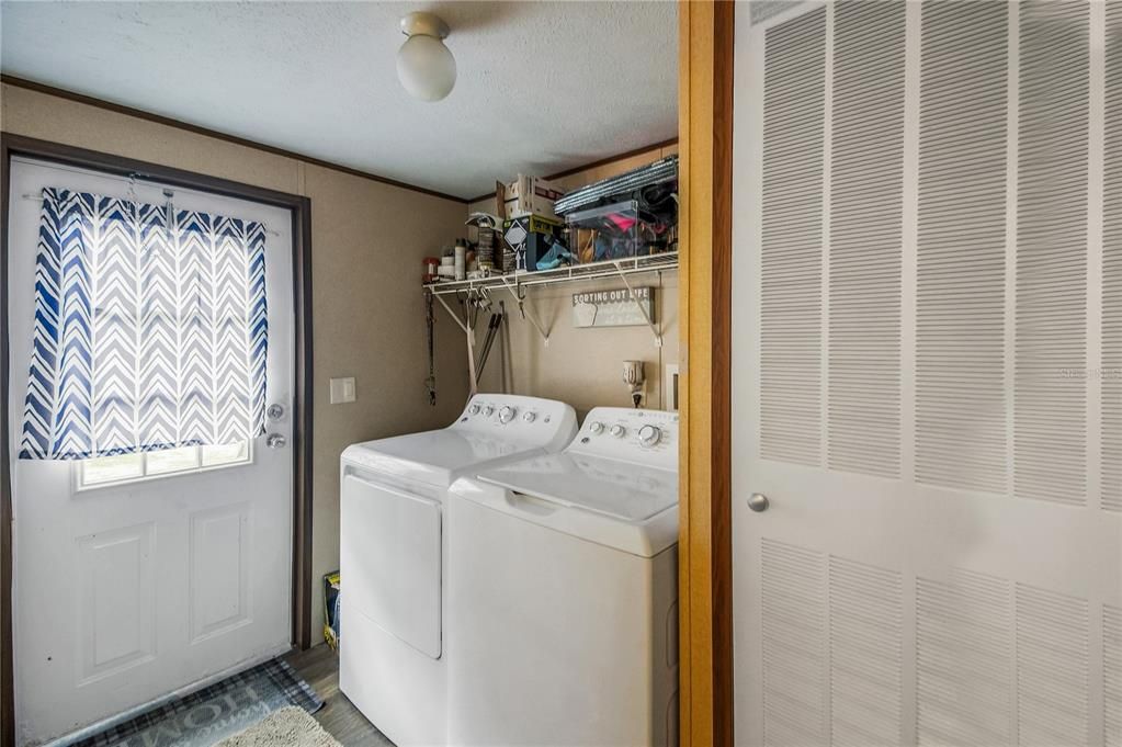 На продажу: $209,500 (3 спален, 2 ванн, 1292 Квадратных фут)