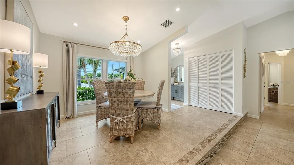 For Sale: $871,500 (3 beds, 2 baths, 1651 Square Feet)