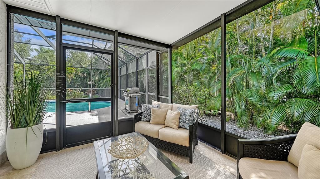 For Sale: $871,500 (3 beds, 2 baths, 1651 Square Feet)