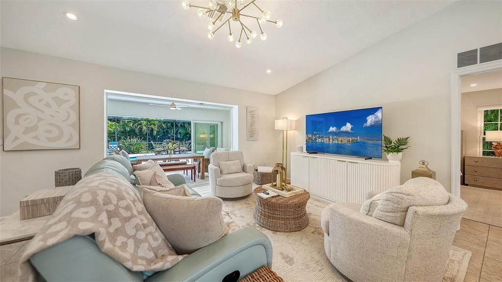 For Sale: $871,500 (3 beds, 2 baths, 1651 Square Feet)