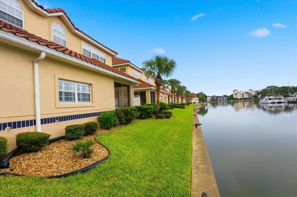 En Venta: $549,900 (3 camas, 2 baños, 2223 Pies cuadrados)