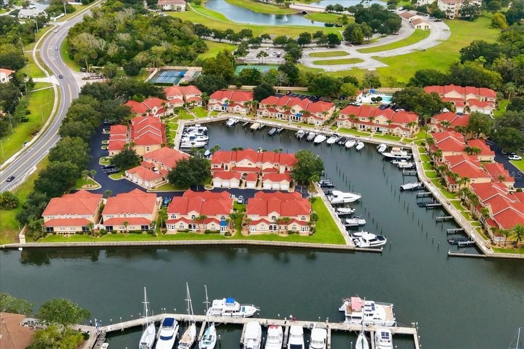 En Venta: $549,900 (3 camas, 2 baños, 2223 Pies cuadrados)