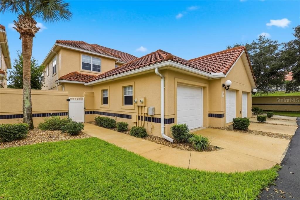 En Venta: $549,900 (3 camas, 2 baños, 2223 Pies cuadrados)