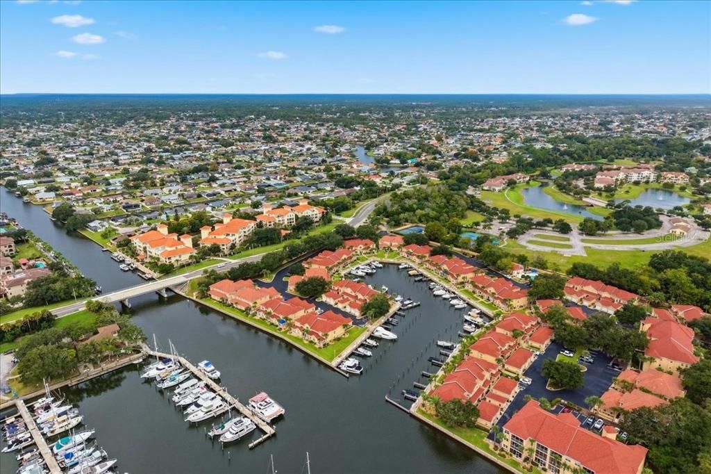 En Venta: $549,900 (3 camas, 2 baños, 2223 Pies cuadrados)