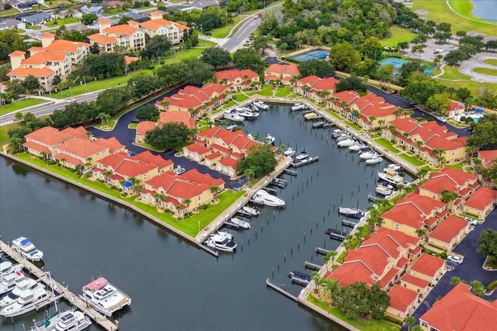 En Venta: $549,900 (3 camas, 2 baños, 2223 Pies cuadrados)