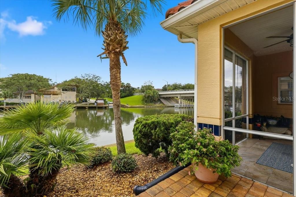 En Venta: $549,900 (3 camas, 2 baños, 2223 Pies cuadrados)