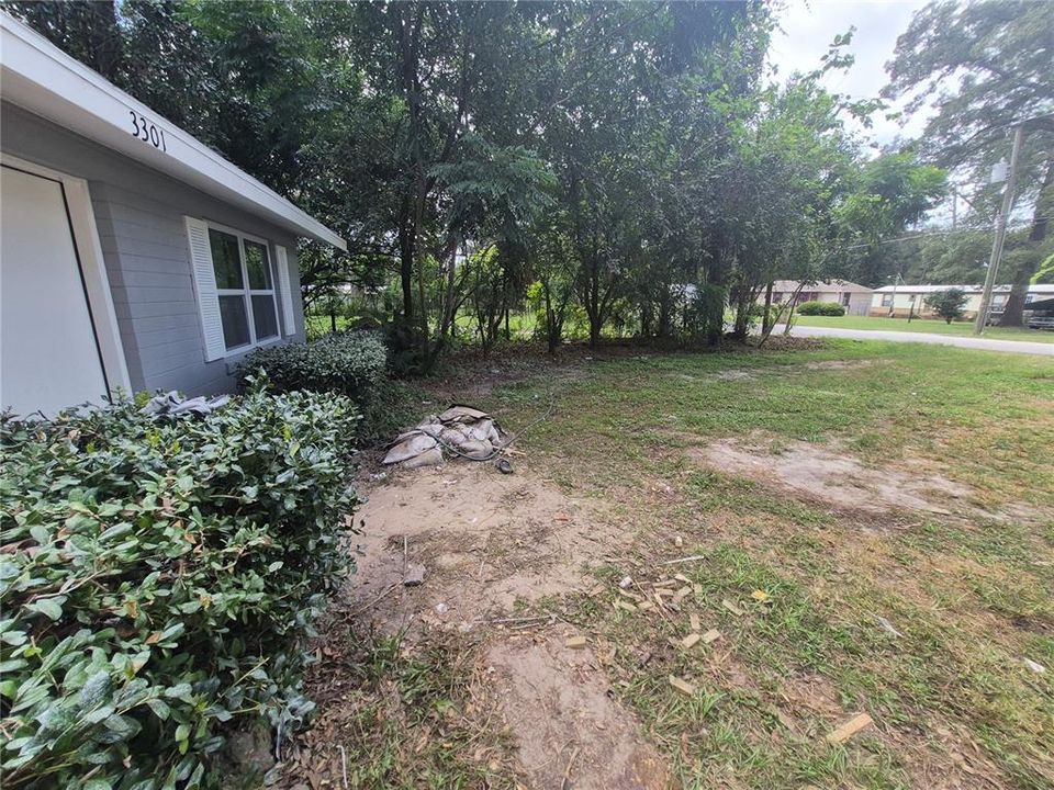 For Rent: $1,299 (2 beds, 1 baths, 720 Square Feet)