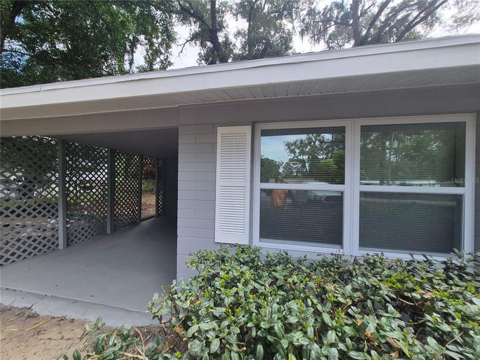 For Rent: $1,299 (2 beds, 1 baths, 720 Square Feet)