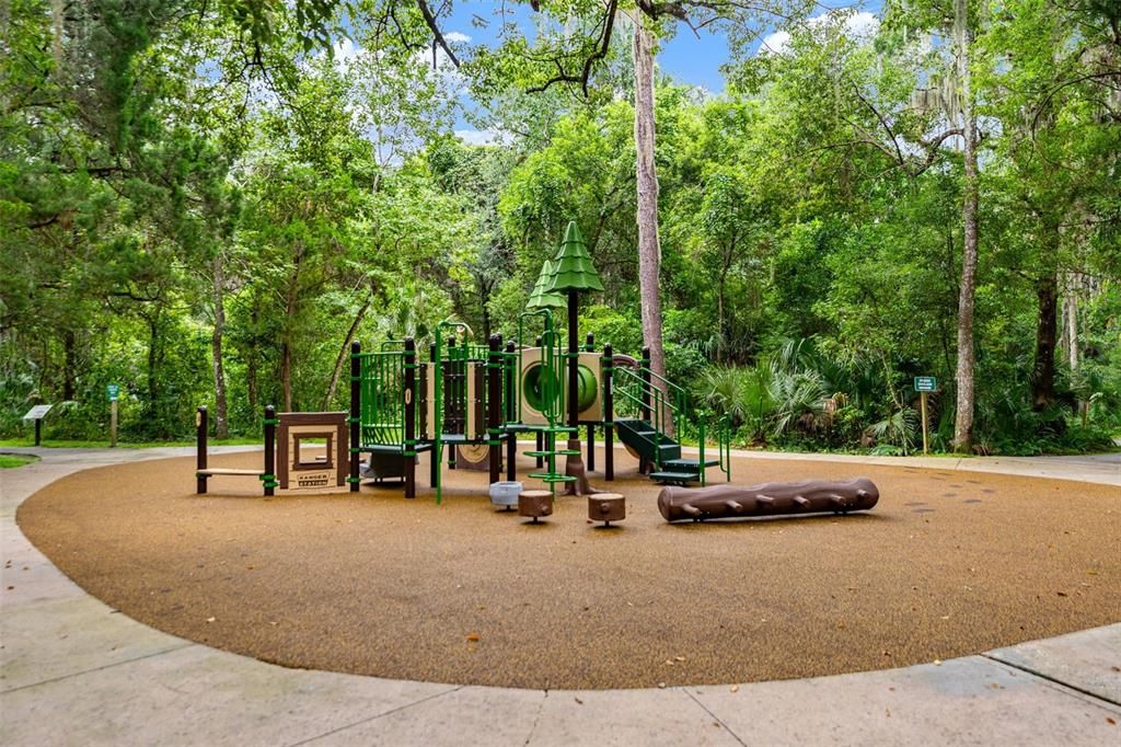 For Sale: $295,000 (2 beds, 2 baths, 1254 Square Feet)