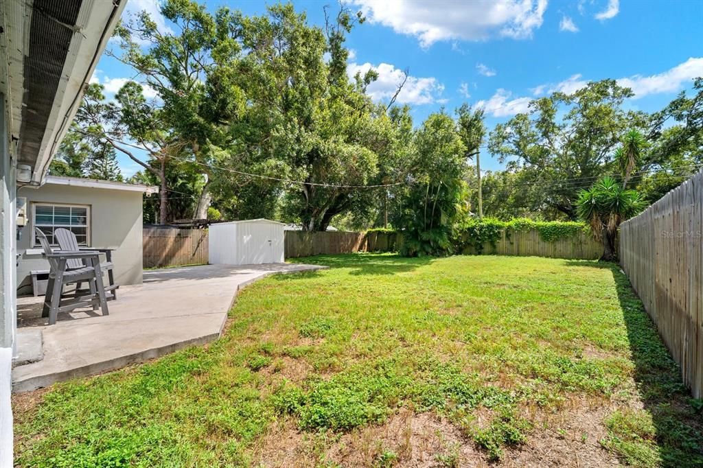 For Sale: $369,900 (3 beds, 2 baths, 1044 Square Feet)