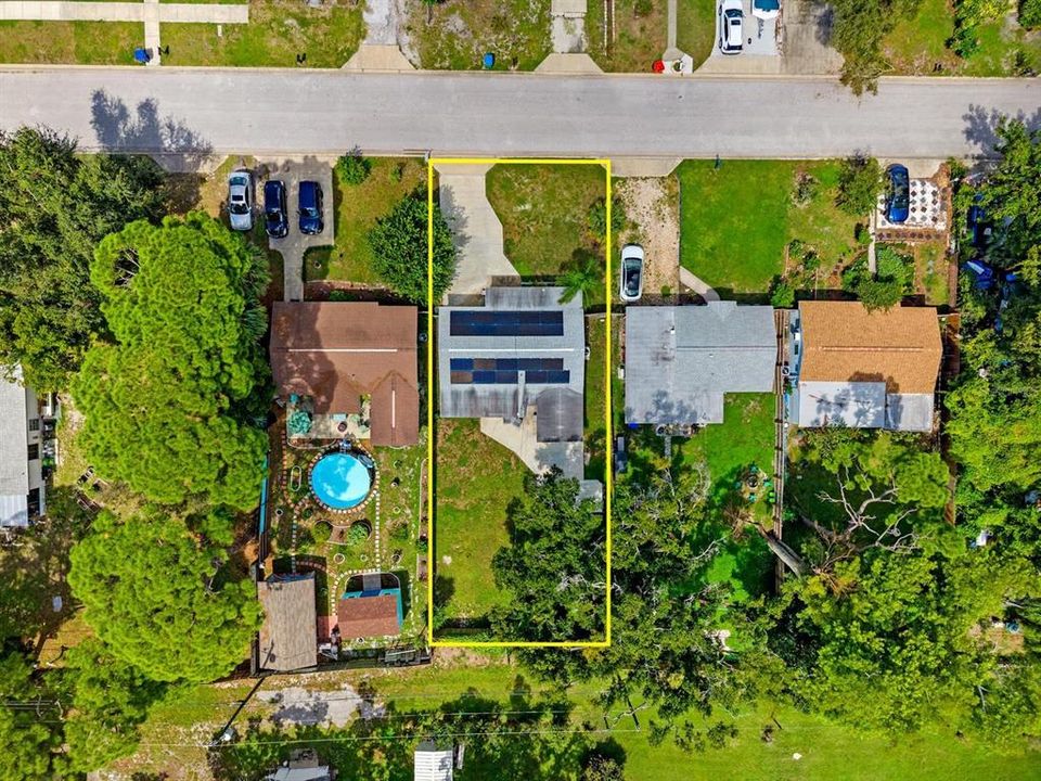 For Sale: $369,900 (3 beds, 2 baths, 1044 Square Feet)