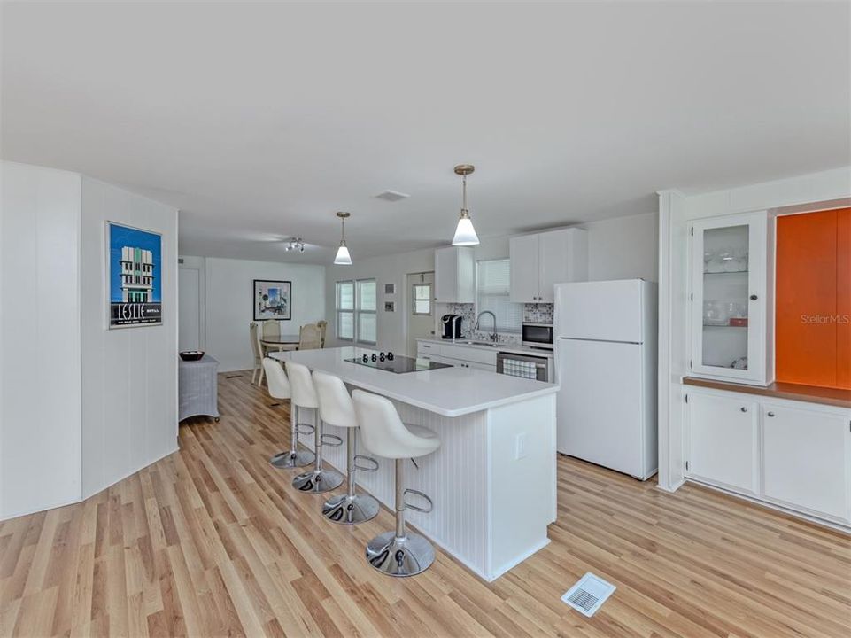 En Venta: $145,000 (2 camas, 2 baños, 1056 Pies cuadrados)