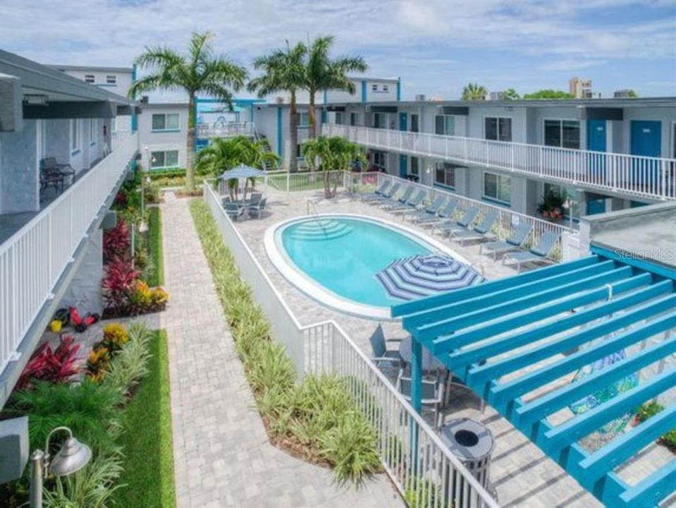 For Rent: $2,500 (2 beds, 2 baths, 1120 Square Feet)