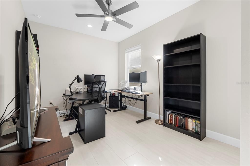 For Sale: $475,000 (4 beds, 2 baths, 2041 Square Feet)