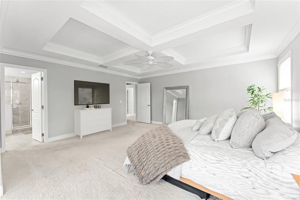 En Venta: $799,000 (6 camas, 3 baños, 3842 Pies cuadrados)