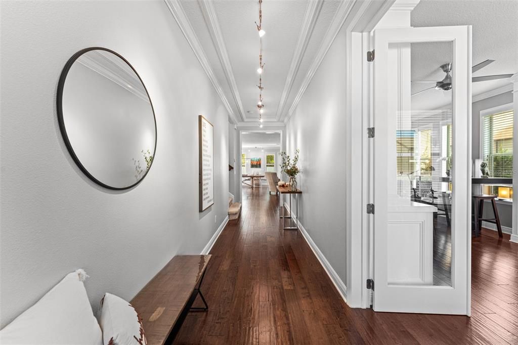 En Venta: $799,000 (6 camas, 3 baños, 3842 Pies cuadrados)
