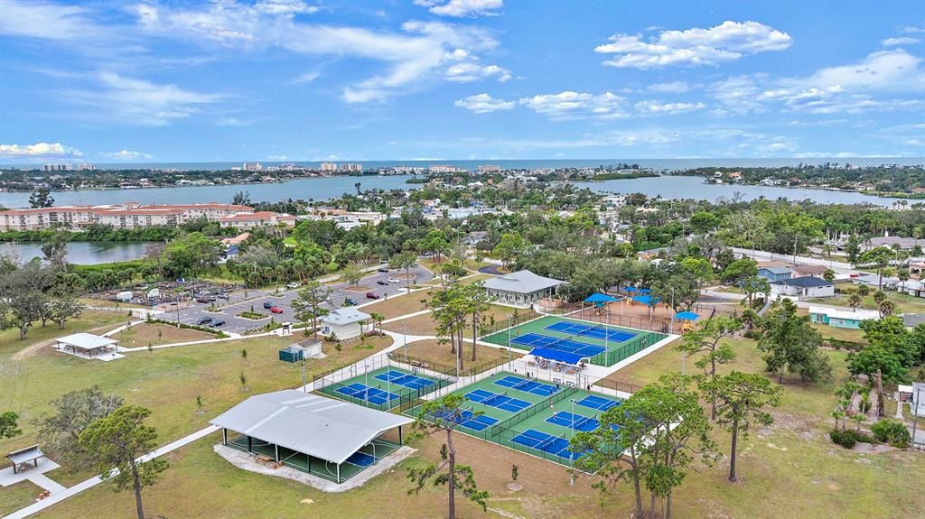 En Venta: $279,000 (2 camas, 2 baños, 990 Pies cuadrados)