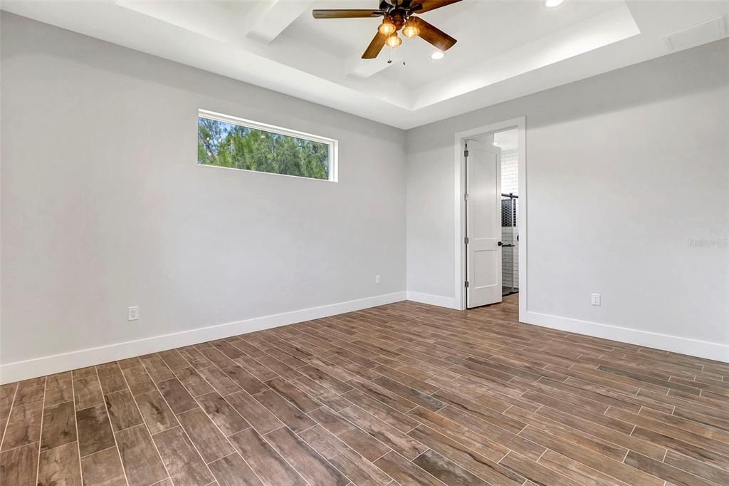 For Sale: $475,000 (4 beds, 2 baths, 1826 Square Feet)