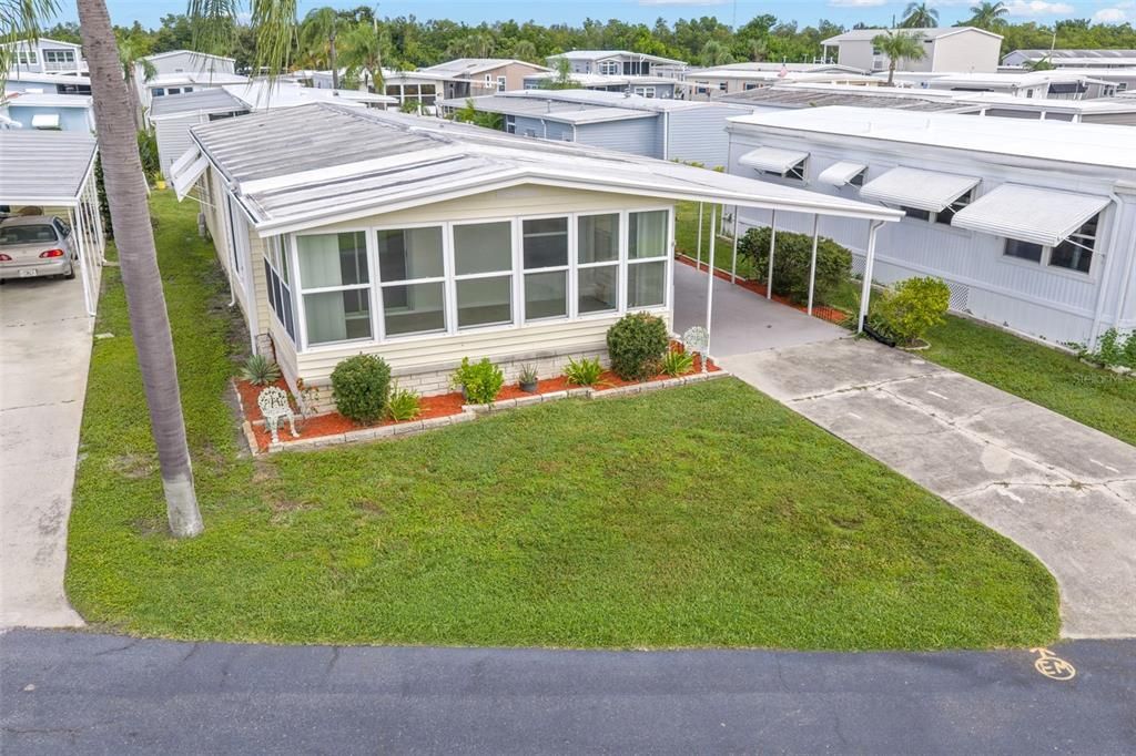 For Sale: $135,000 (2 beds, 2 baths, 1266 Square Feet)