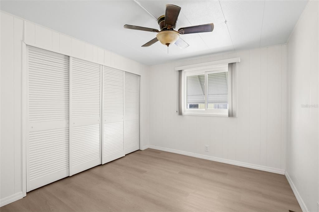 For Sale: $135,000 (2 beds, 2 baths, 1266 Square Feet)