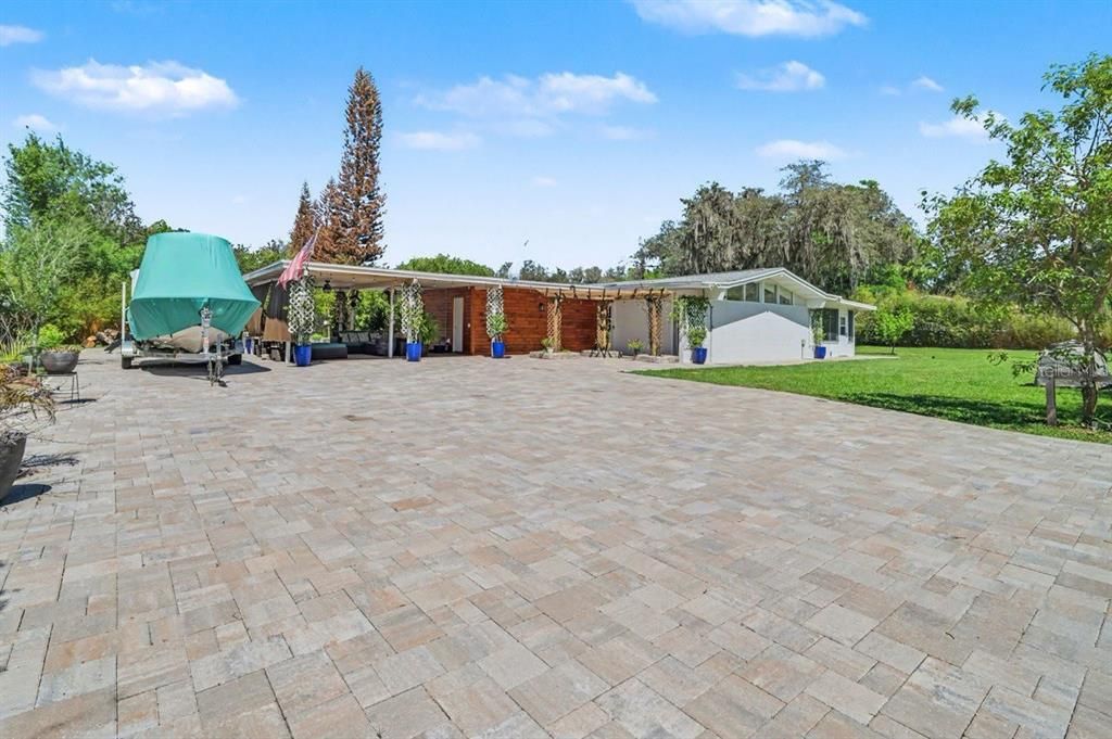 For Sale: $429,000 (3 beds, 2 baths, 2144 Square Feet)