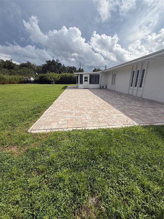 For Sale: $429,000 (3 beds, 2 baths, 2144 Square Feet)