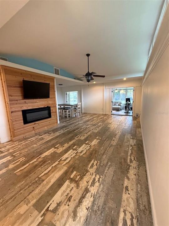 For Sale: $429,000 (3 beds, 2 baths, 2144 Square Feet)