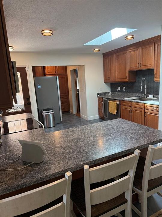 For Sale: $429,000 (3 beds, 2 baths, 2144 Square Feet)