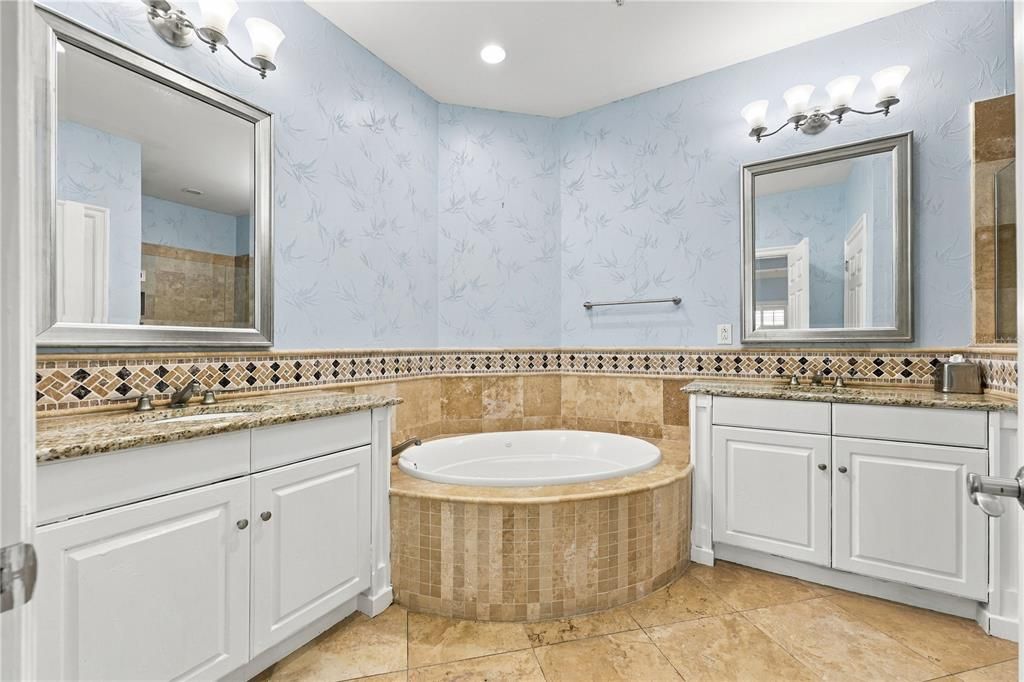 For Sale: $1,459,000 (3 beds, 3 baths, 2246 Square Feet)