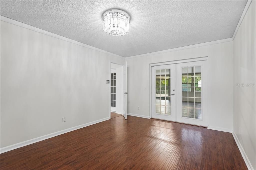 En Venta: $399,000 (3 camas, 2 baños, 1768 Pies cuadrados)
