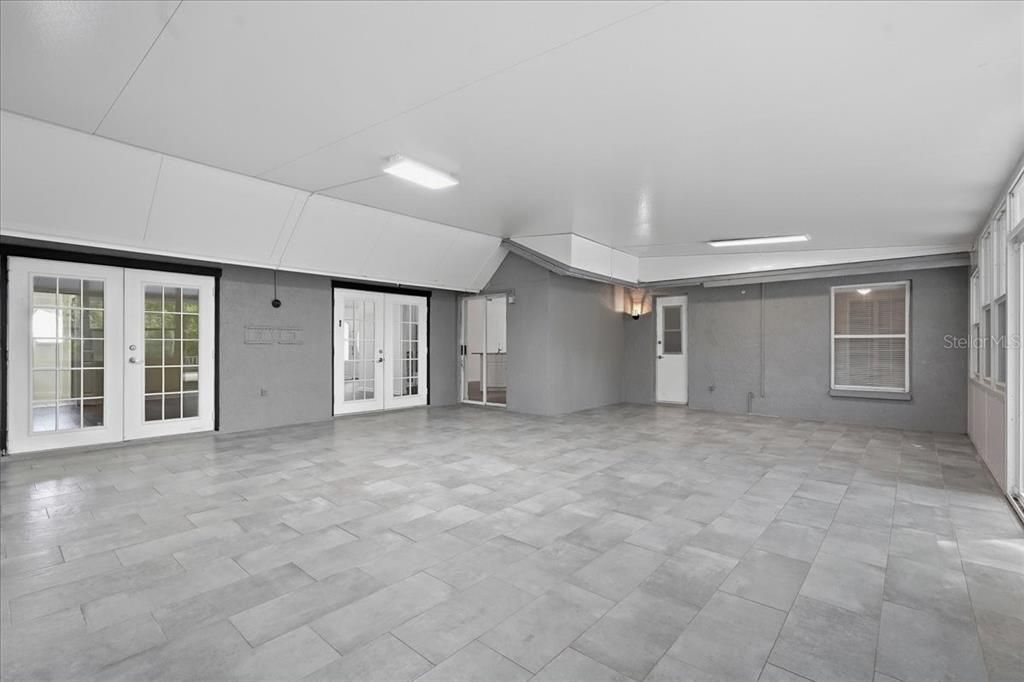 En Venta: $399,000 (3 camas, 2 baños, 1768 Pies cuadrados)