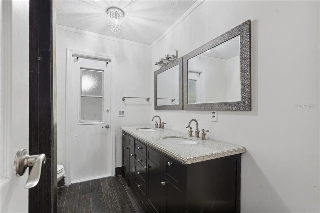 En Venta: $399,000 (3 camas, 2 baños, 1768 Pies cuadrados)