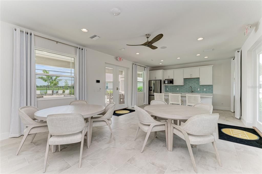 For Sale: $449,990 (2 beds, 2 baths, 1641 Square Feet)