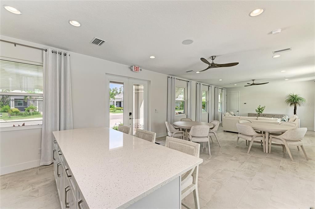 For Sale: $449,990 (2 beds, 2 baths, 1641 Square Feet)