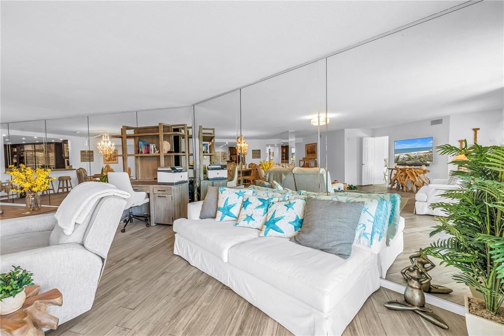 For Sale: $940,000 (2 beds, 2 baths, 2070 Square Feet)