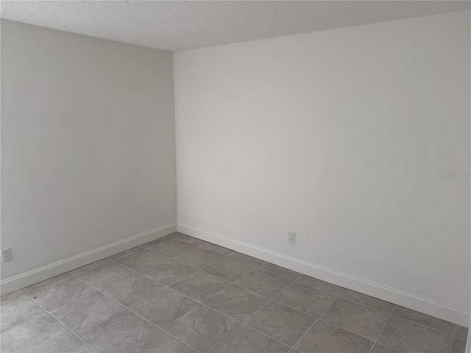 For Sale: $299,900 (4 beds, 0 baths, 1736 Square Feet)