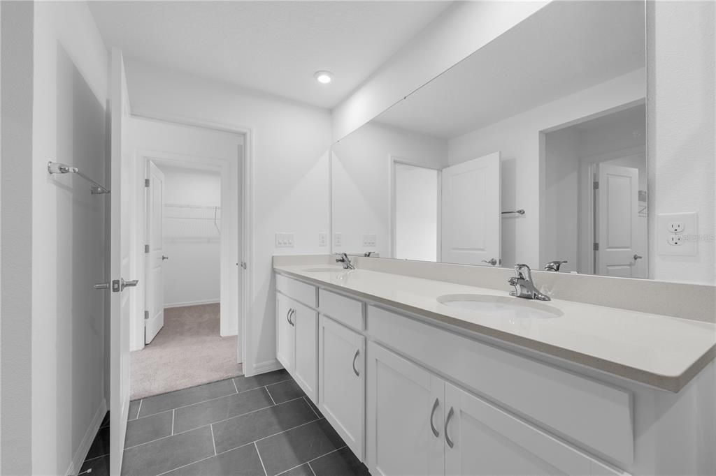 For Sale: $474,990 (5 beds, 4 baths, 2856 Square Feet)