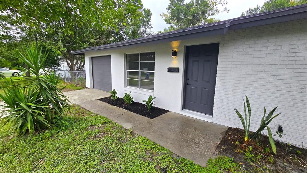 For Sale: $285,000 (3 beds, 1 baths, 1000 Square Feet)