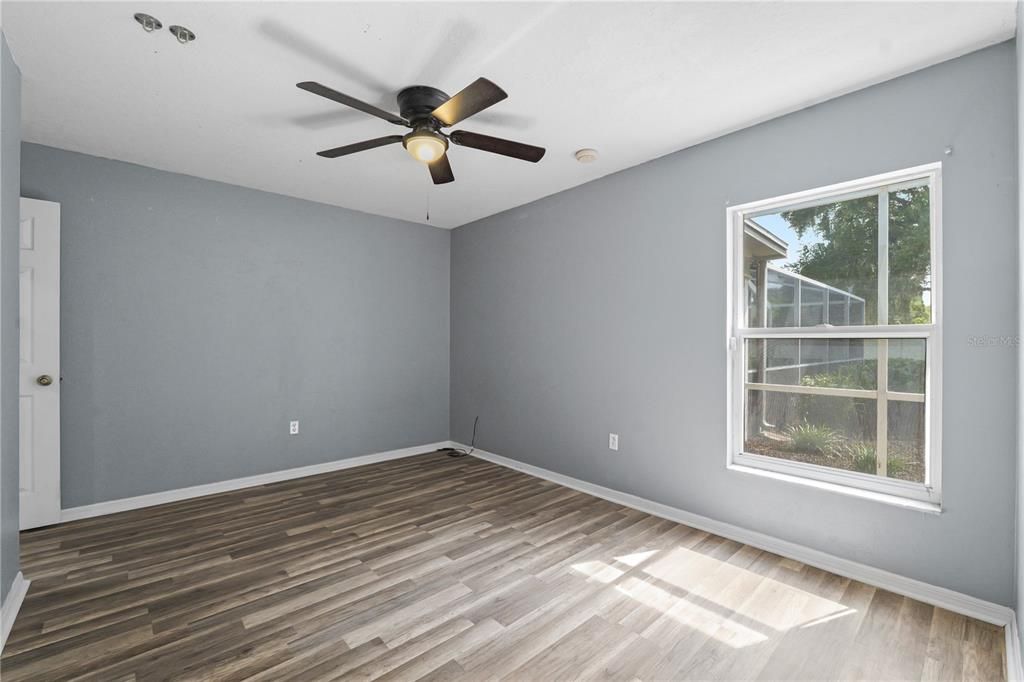 : $550,000 (4 beds, 3 baths, 2687 Square Feet)