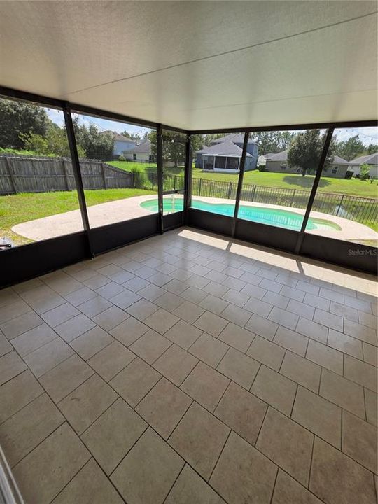 En Venta: $350,000 (4 camas, 2 baños, 1794 Pies cuadrados)